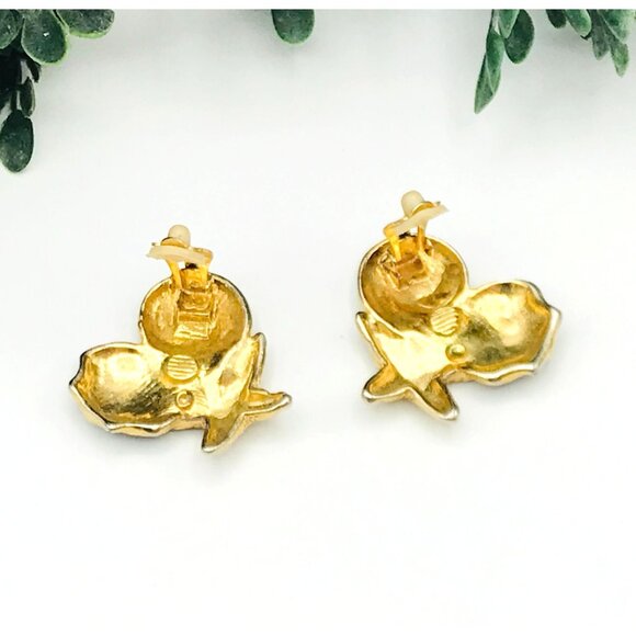 Gold-Tone Starfish & Shell Clip-On Earrings With Black & Cream Enamel Accents - Picture 6 of 6